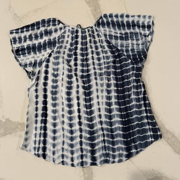 Angashion Tie Front V Neck Blue Tie Dye Short Sleeve Top Women’s Large Summer - Picture 5 of 5